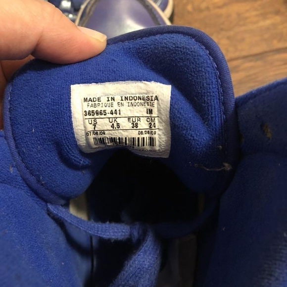 Nike High Tops. Size 7 - Picture 3 of 3